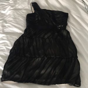 Max & Cleo one shoulder black evening dress sz 6